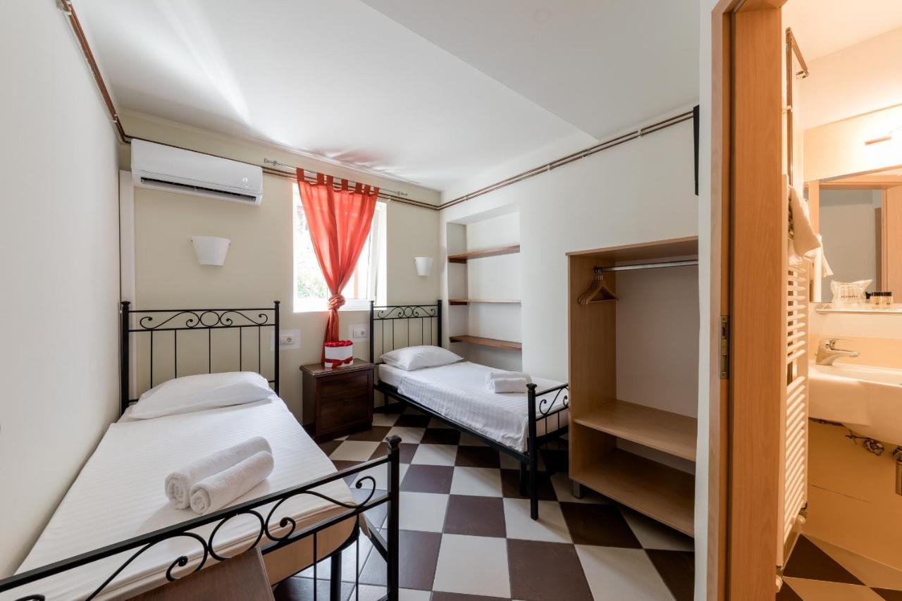 ピラン Miracolo Di Mare Retro Bed & Breakfast エクステリア 写真
